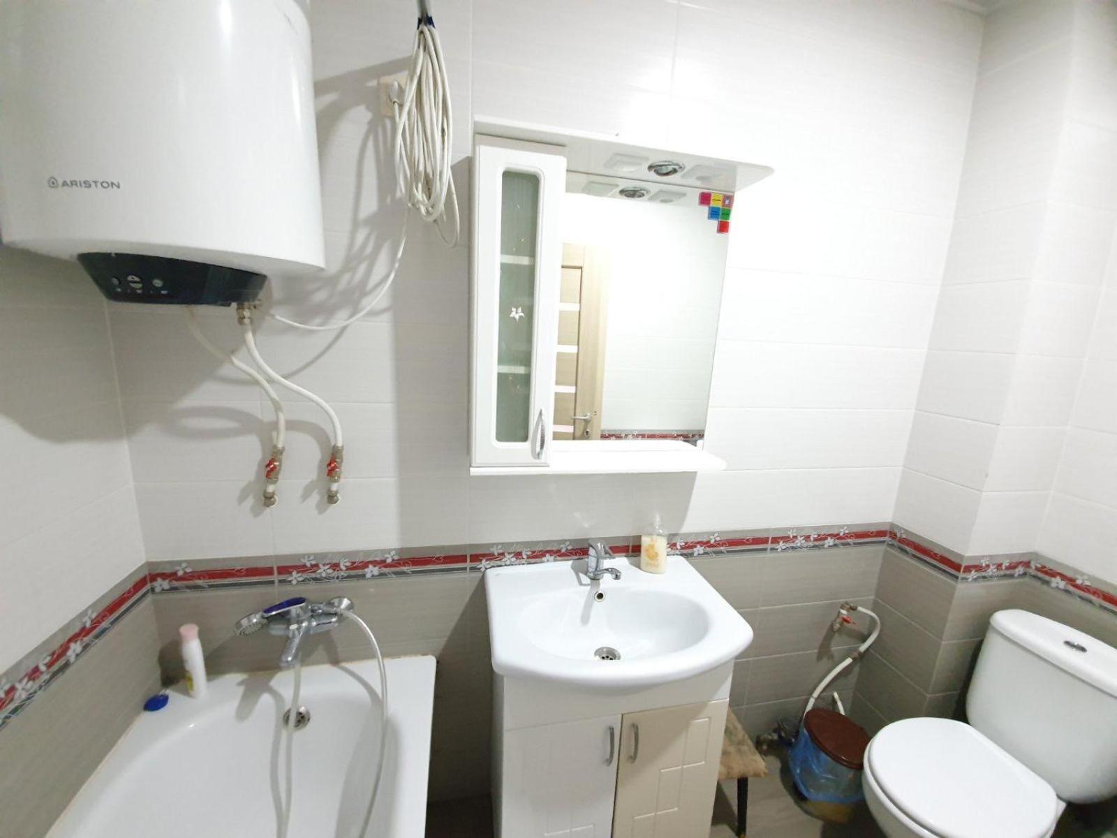 Tourist Home At Stefan Cel Mare With 2 Rooms 基希讷乌 外观 照片