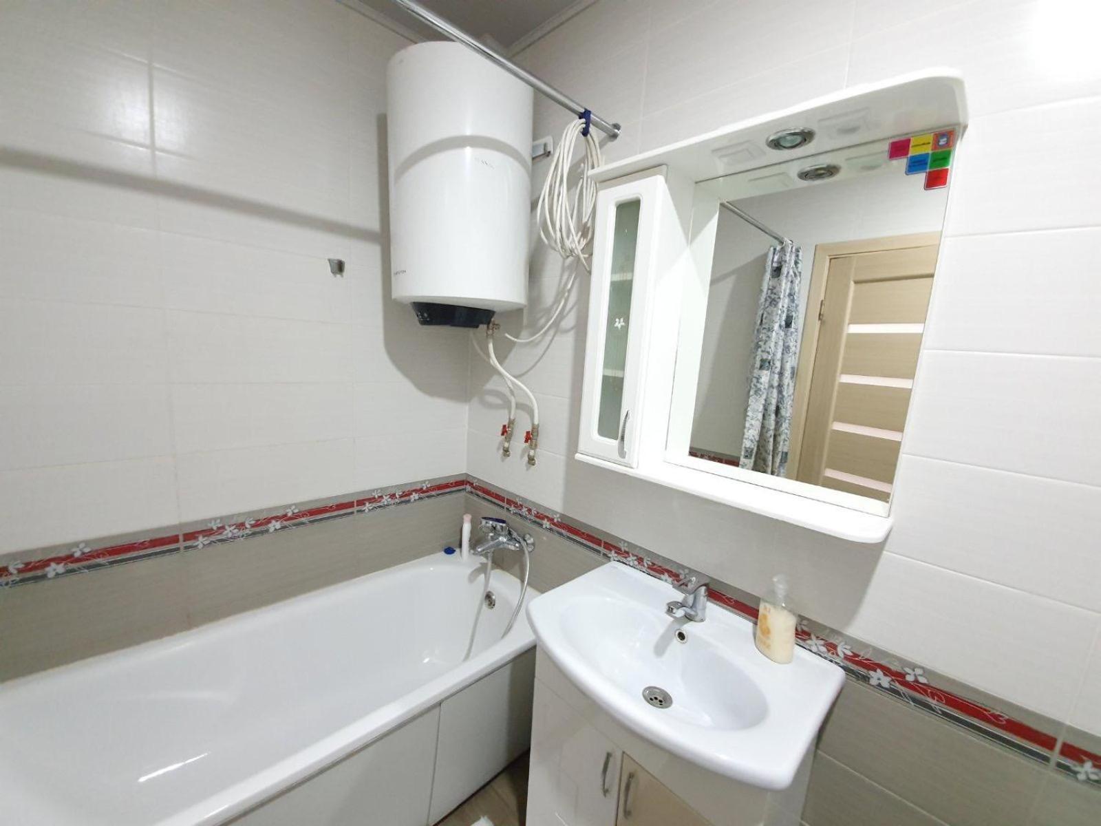 Tourist Home At Stefan Cel Mare With 2 Rooms 基希讷乌 外观 照片